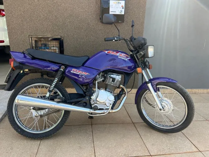 CG 125 Ano 1999 oportunidade