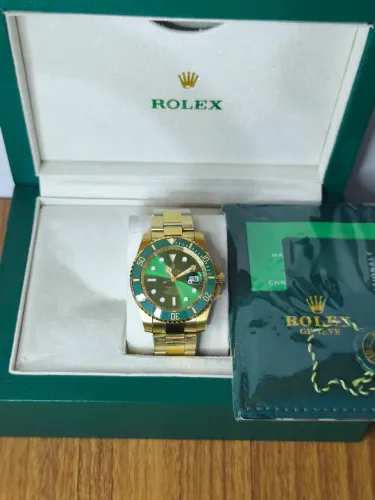 Relógio Rolex Submariner Dourado 