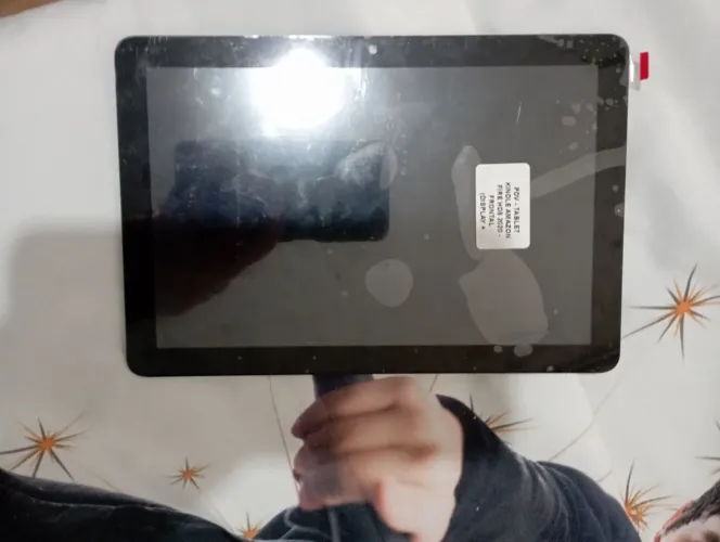 Display e Tela Touch para o Tablet Amazon Fire HD8 - 2020 Kfonwi K72LL4