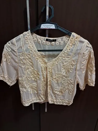 Bolero bordado bege IRUMA M