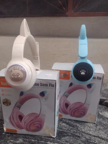  BLACK FRIDAY BAIXOU O PREÇO : VENDO 2 FONES DE OUVIDO PELO PREÇO DE 1