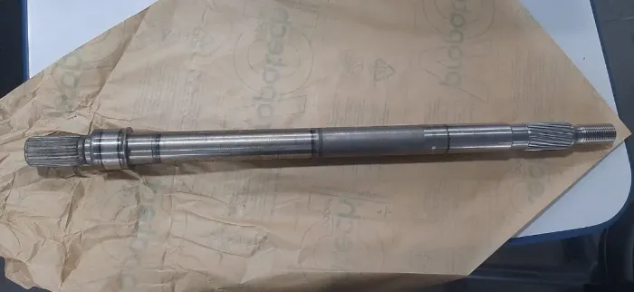 EIXO FINO DA RABETA VOLVO PENTA DPH E DPI - REF.23114209