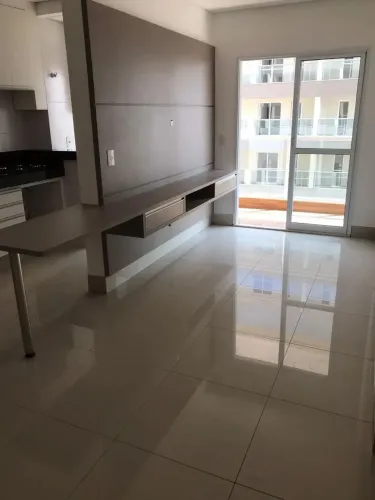 Apto com sacada e condominio c. lazer completo - Vila Imperial