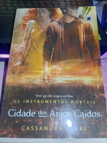 Livro Cidade dos Anjos Caídos Usado