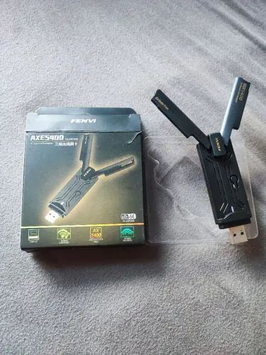 Adaptador Wi-Fi AXE5400 Tri-Band