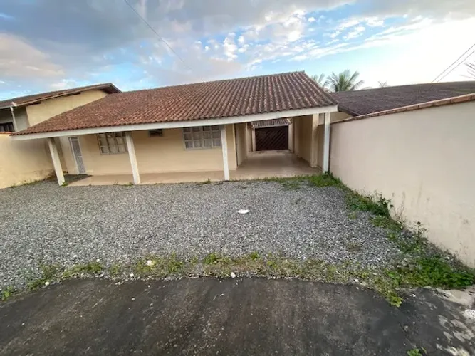 Casa no Bairro Itinga