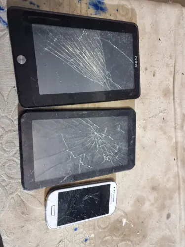 Smartphones e Tablets para Reparo ou Peças