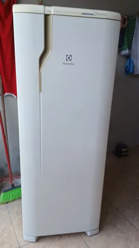 Geladeira Electrolux fros free