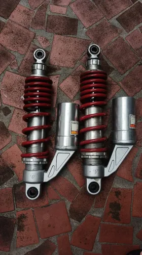 Amortecedor traseiro Suzuki gsr 