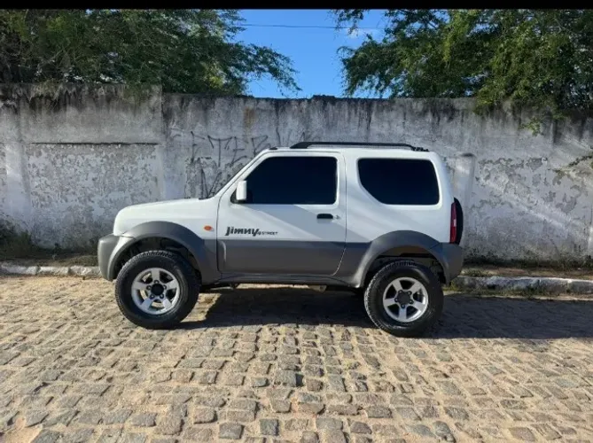 Suzuki Jimny 4street 1.3 16V 2012