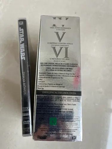 Star Wars Box Dvd Trilogia Clássica + Filme De Extras 4 Dvds