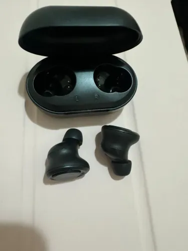 Fone de ouvido phillips TAT215 intra auriculares sem fio com Bluetooth usado