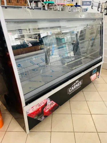 MB Balcão Expositor de Açougue 2M - Gelopar