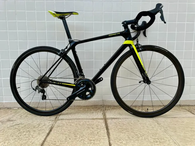 Bicicleta de Ciclismo Speed Giant TCR Advanced Pro - Ultegra com Roda de Carbono