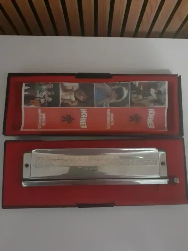 Gaita Hohner Harmônica 64 