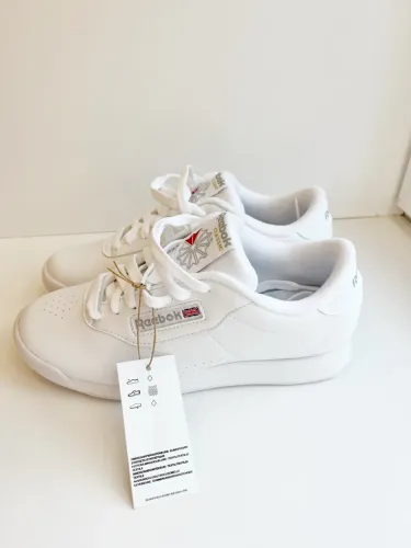 Tênis Reebok Classic Princess Branco - Novo - Original - Comprado no exterior 