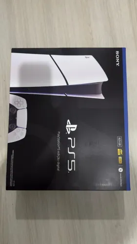 Playstation 5 Slim 825 GB Edição Digital NOVO