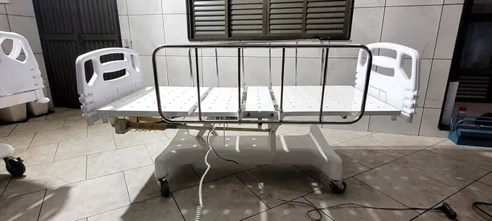 Cama Hospitalar elétrica 2 movimentos
