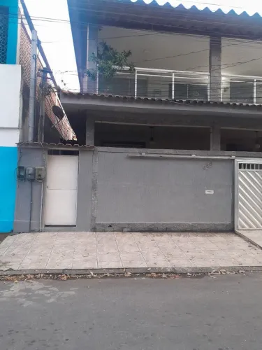 Casa para locação Realengo zap *9