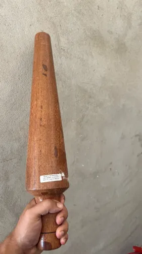 Tribule se madeira novo
