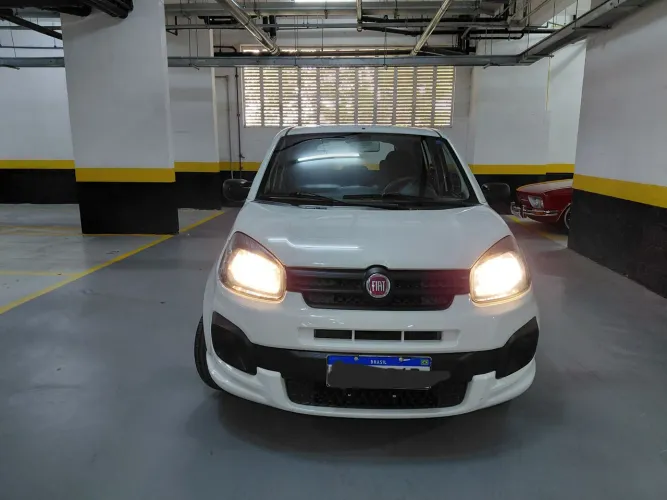 Fiat Uno Attractive 1.0 EVO Fire Flex 8V 5P 2021