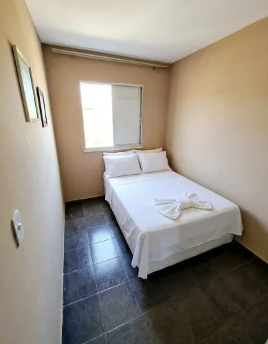 Alugo apartamento mobiliado 2 quartos na Atalaia.