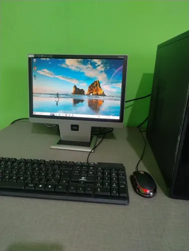 Computador completo semi novo 8 gb 500 HD monitor ultra slim