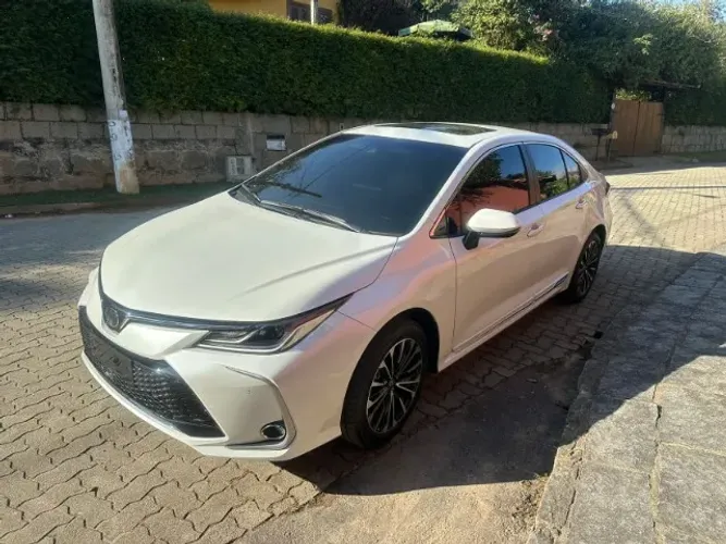 Toyota Corolla Altis 2.0 Flex 16V Aut. 2024