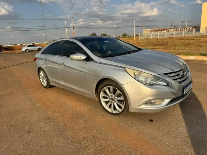 Hyundai Sonata 2.4 16V 182cv 4P Aut. 2011