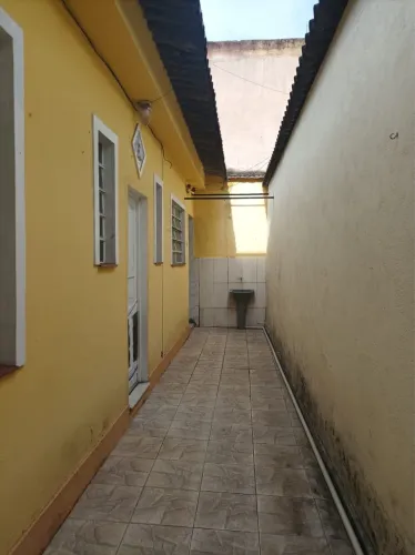   Casa à Venda na Melhor Região da Vila da Penha - Largo do Bicão