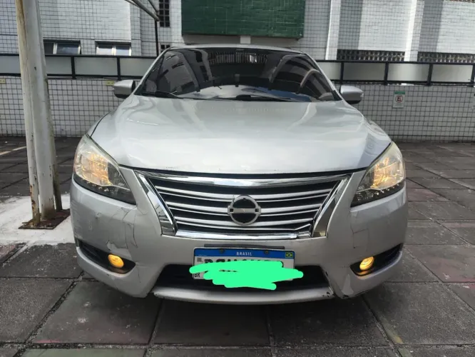 Nissan Sentra SV 2.0 Flexstart 16V Aut. 2016