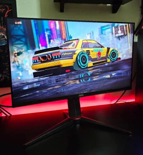 Monitor AOC 24p 144Hz FullHD