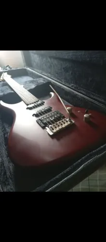 Guitarra Cort G series G254 - made in Korea + amplificador OCG50 + maleta Red Burn.