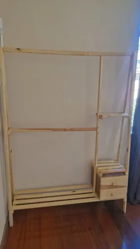Arara de roupas 