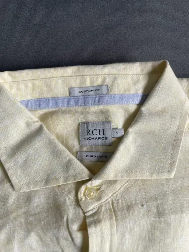 Camisa Richards Puro Linho Amarela Custom Fit Masculina