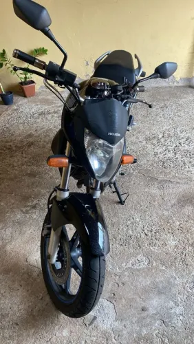 Vende 300 2012 interessados chamar no WhatsApp *