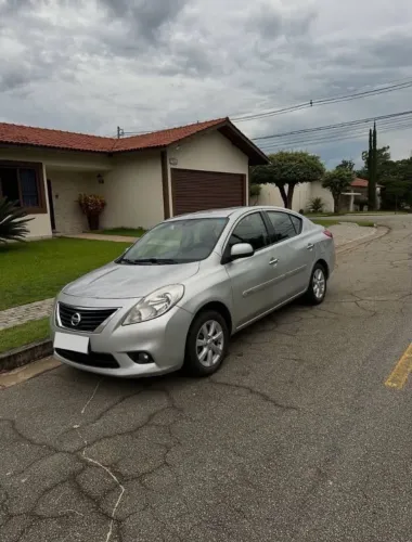 Nissan Versa SL 1.6 16V Flexstart 4P Mec. 2017