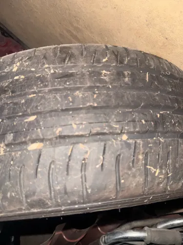 PNEU DUNLOP 225 50 18 