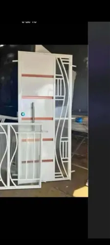 Vendo porta entregar grátis