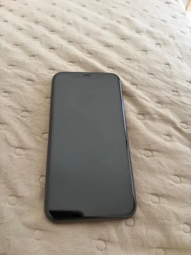 VENDO IPHONE 11