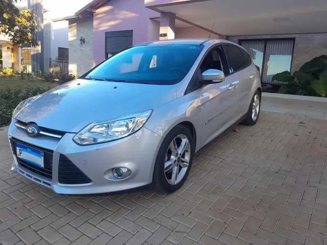 Ford Focus 2.0 16v/se/se Plus Flex 5P Aut. 2015