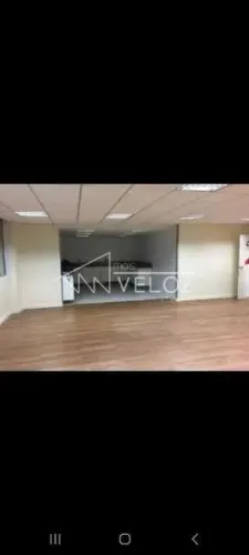 Sala : / Comercial / Centro