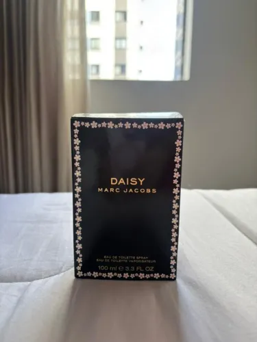 Vendo Daisy Marc Jacobs 100ml Pouco usado, na caixa