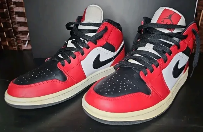 Jordan mid Chicago