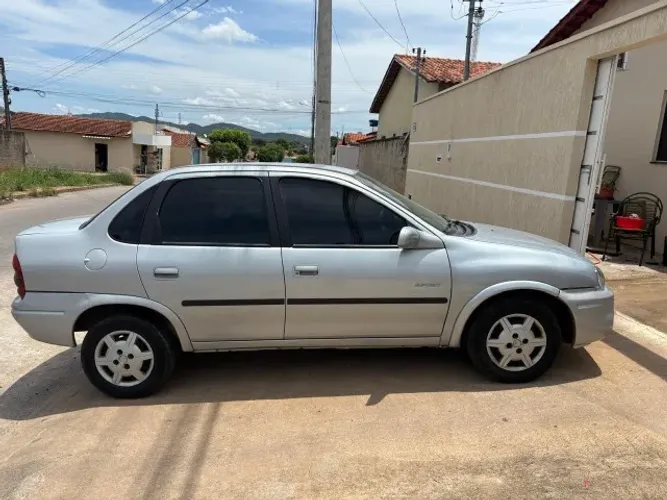 Chevrolet Corsa SED Class.spirit 1.0/1.0 Flexpower (álcool) 2009