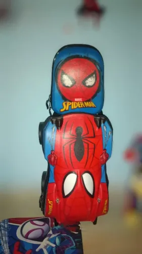 Mochila carrinho homem aranha