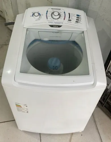 Vendo máquina de lavar Electrolux 13 KG 110w