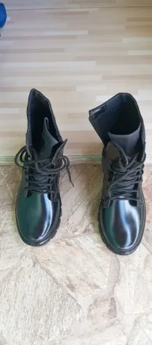 Botas
