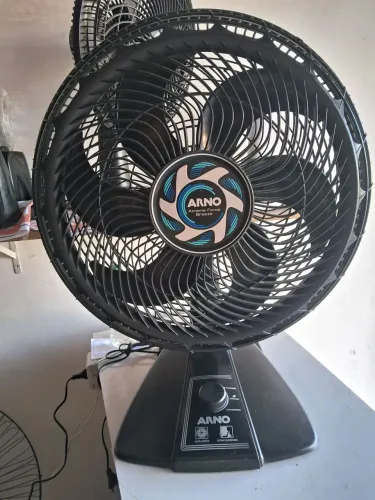 ventilador grande Arno turbo 40cm