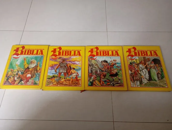 Coleção Histórias ilustradas